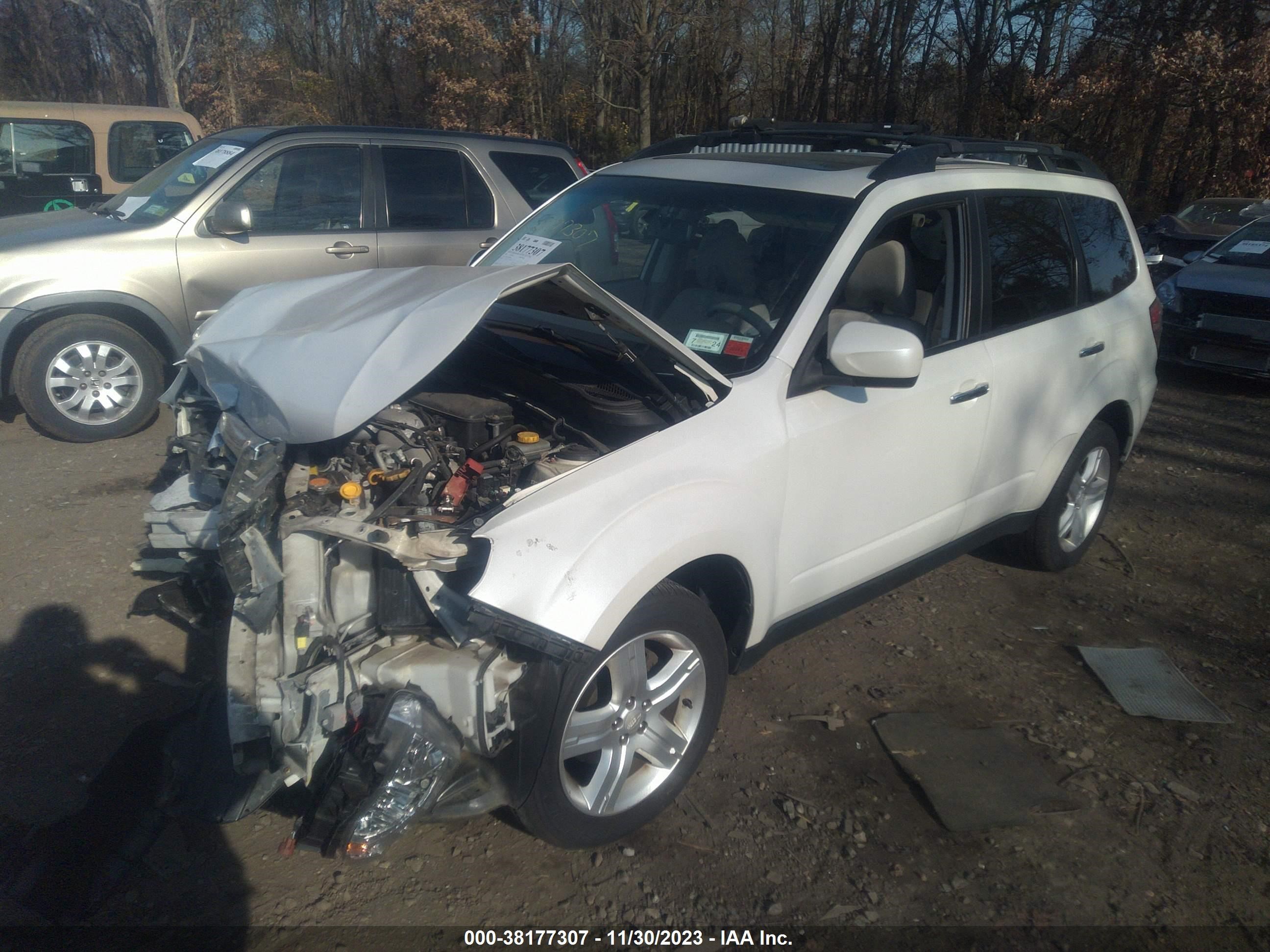 Photo 1 VIN: JF2SH6CC0AH798983 - SUBARU FORESTER 