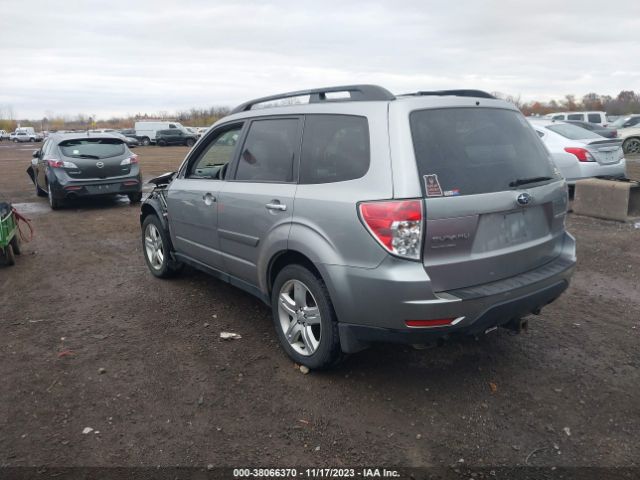 Photo 2 VIN: JF2SH6CC1AH799415 - SUBARU FORESTER 