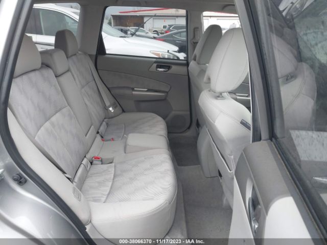 Photo 7 VIN: JF2SH6CC1AH799415 - SUBARU FORESTER 