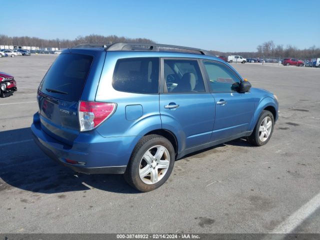 Photo 3 VIN: JF2SH6CC2AH748649 - SUBARU FORESTER 