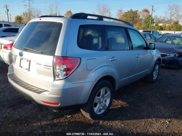 Photo 3 VIN: JF2SH6CC2AH786110 - SUBARU FORESTER 