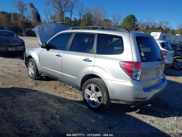 Photo 2 VIN: JF2SH6CC4AH732677 - SUBARU FORESTER 