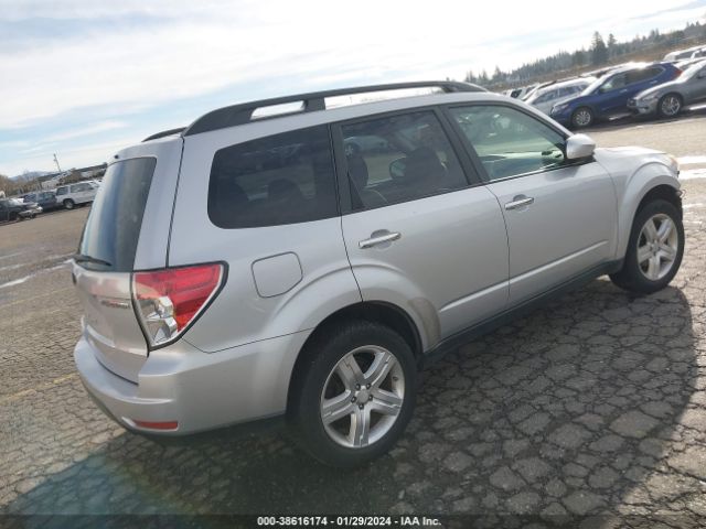 Photo 3 VIN: JF2SH6CC5AH700921 - SUBARU FORESTER 