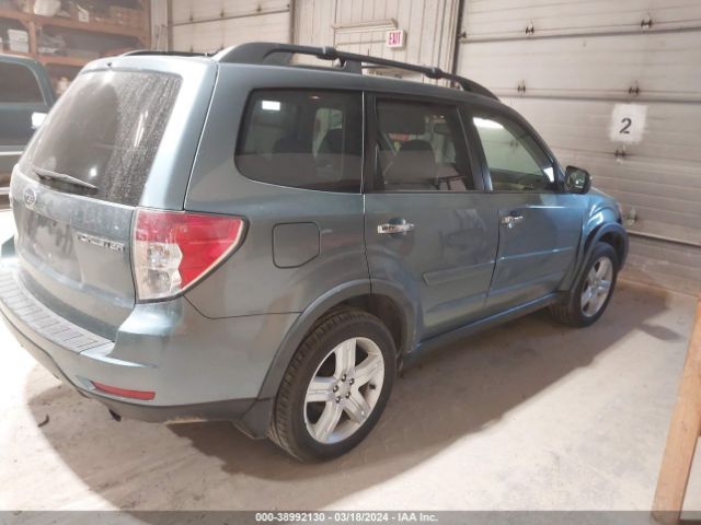 Photo 3 VIN: JF2SH6CC6AH728372 - SUBARU FORESTER 