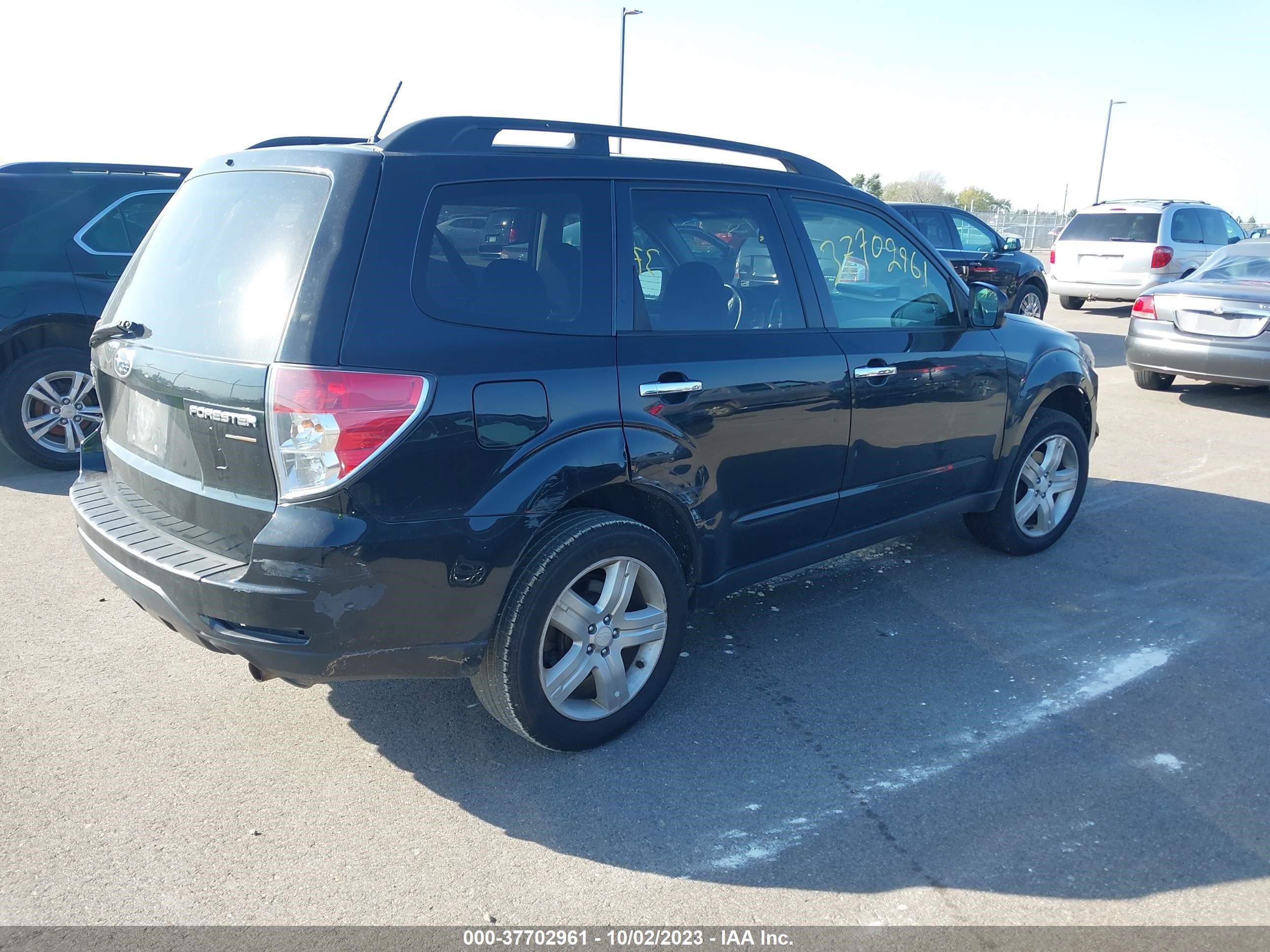 Photo 3 VIN: JF2SH6CC7AH719504 - SUBARU FORESTER 