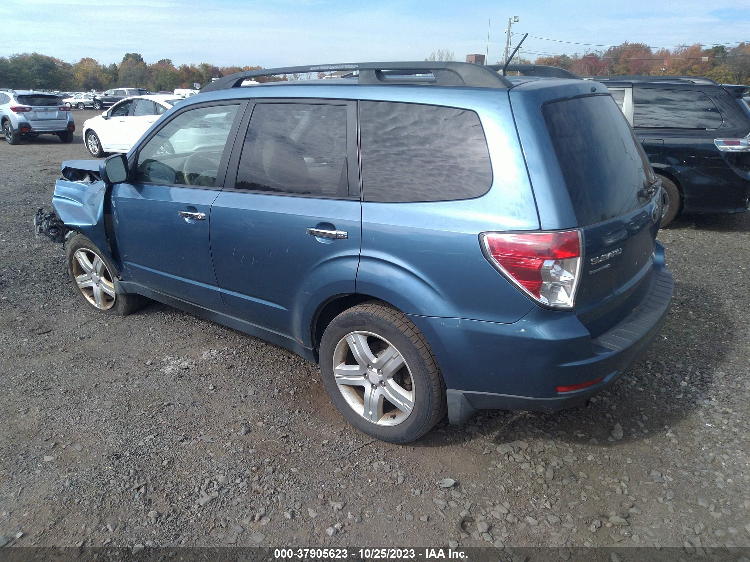 Photo 2 VIN: JF2SH6CC7AH773644 - SUBARU FORESTER 