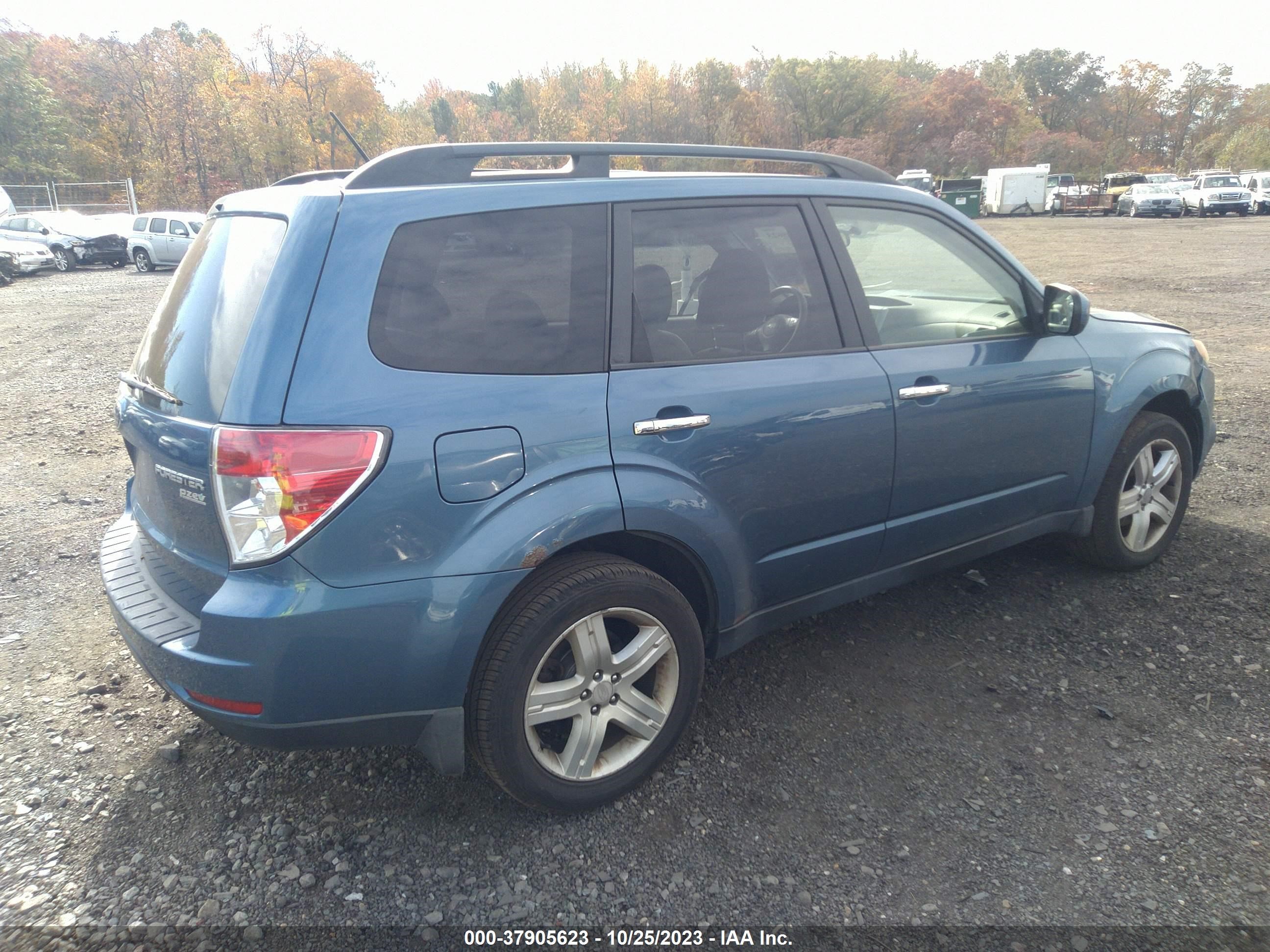 Photo 3 VIN: JF2SH6CC7AH773644 - SUBARU FORESTER 