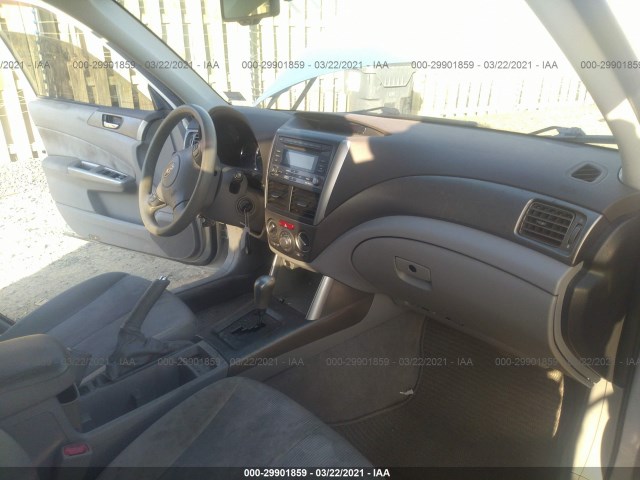 Photo 4 VIN: JF2SH6CC8AH716000 - SUBARU FORESTER 