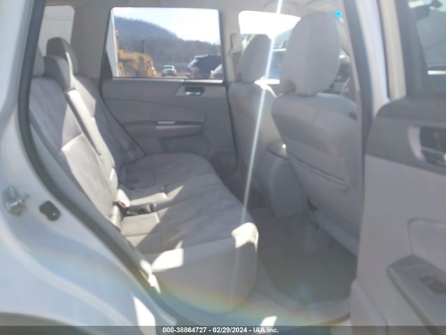 Photo 7 VIN: JF2SH6CC9AH900703 - SUBARU FORESTER 