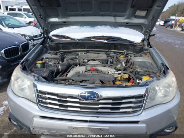 Photo 9 VIN: JF2SH6DC0AH747742 - SUBARU FORESTER 