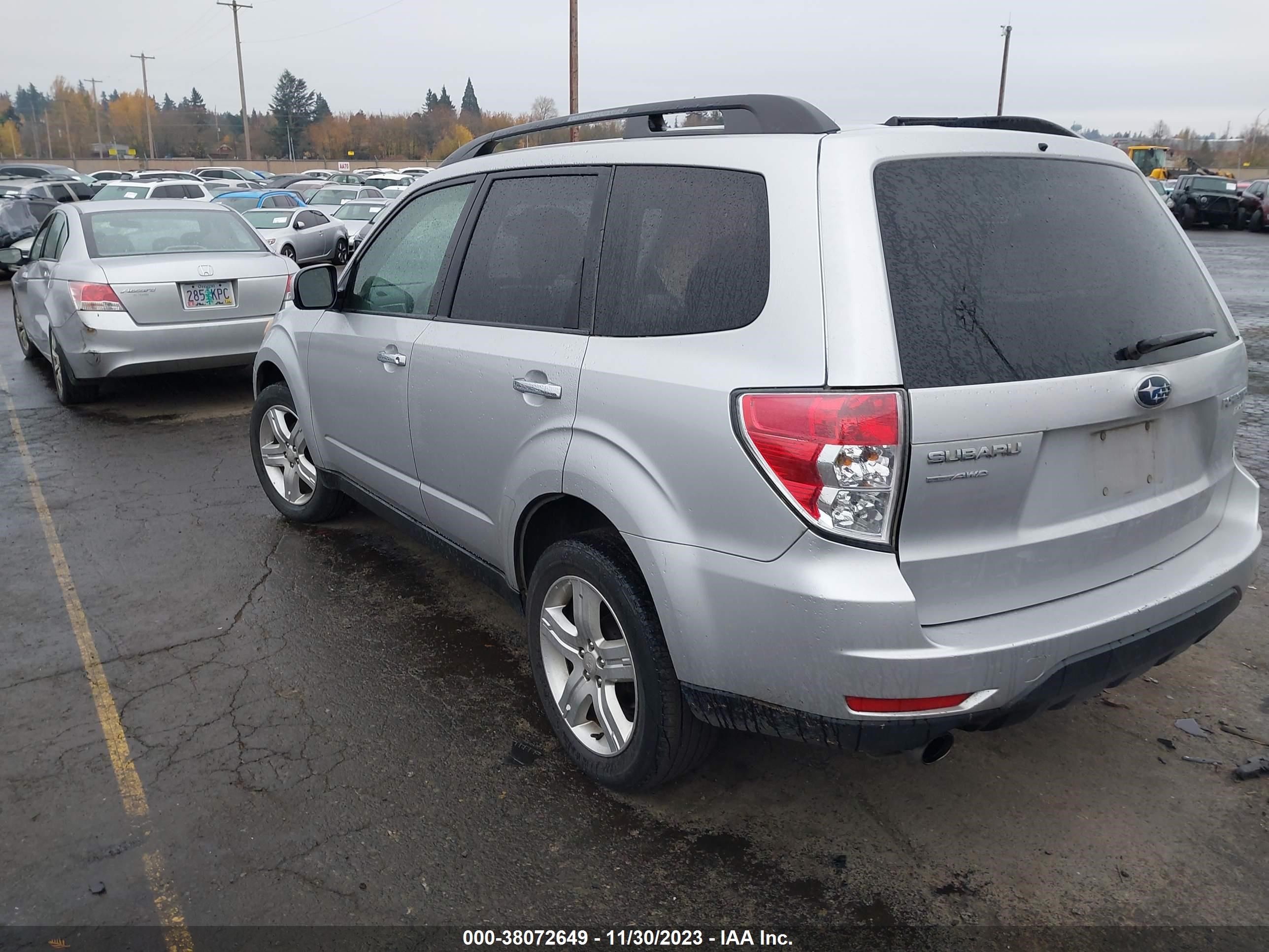 Photo 2 VIN: JF2SH6DC2AH908236 - SUBARU FORESTER 