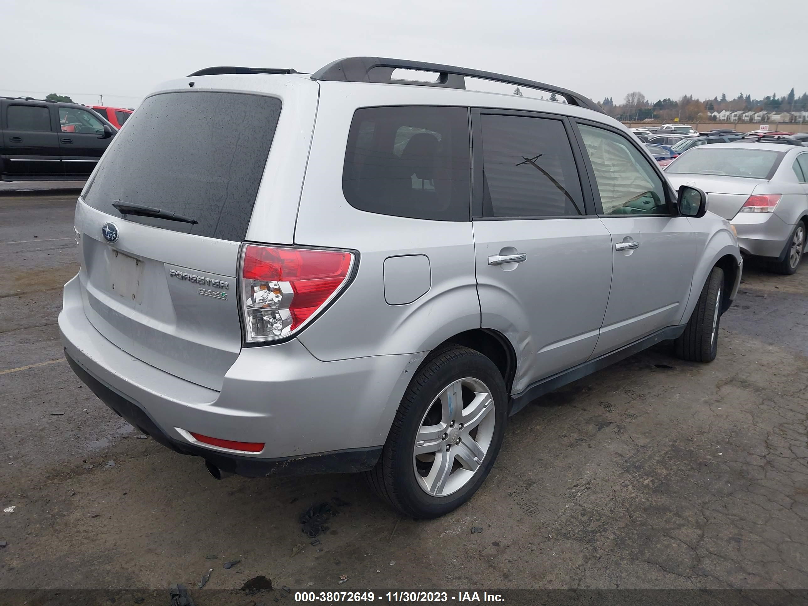 Photo 3 VIN: JF2SH6DC2AH908236 - SUBARU FORESTER 