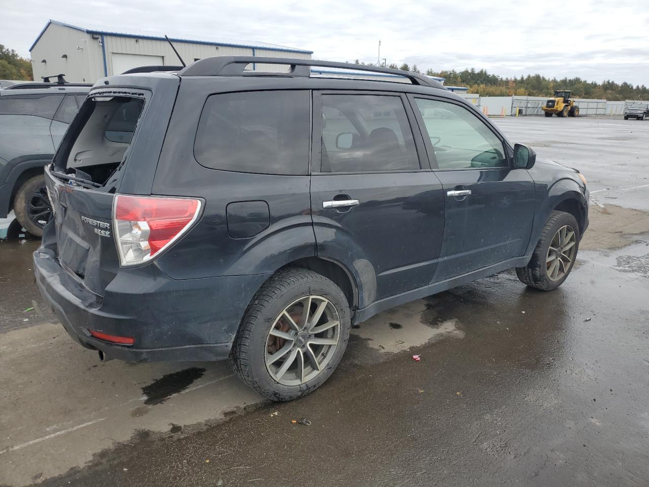 Photo 2 VIN: JF2SH6DC4AH732788 - SUBARU FORESTER 