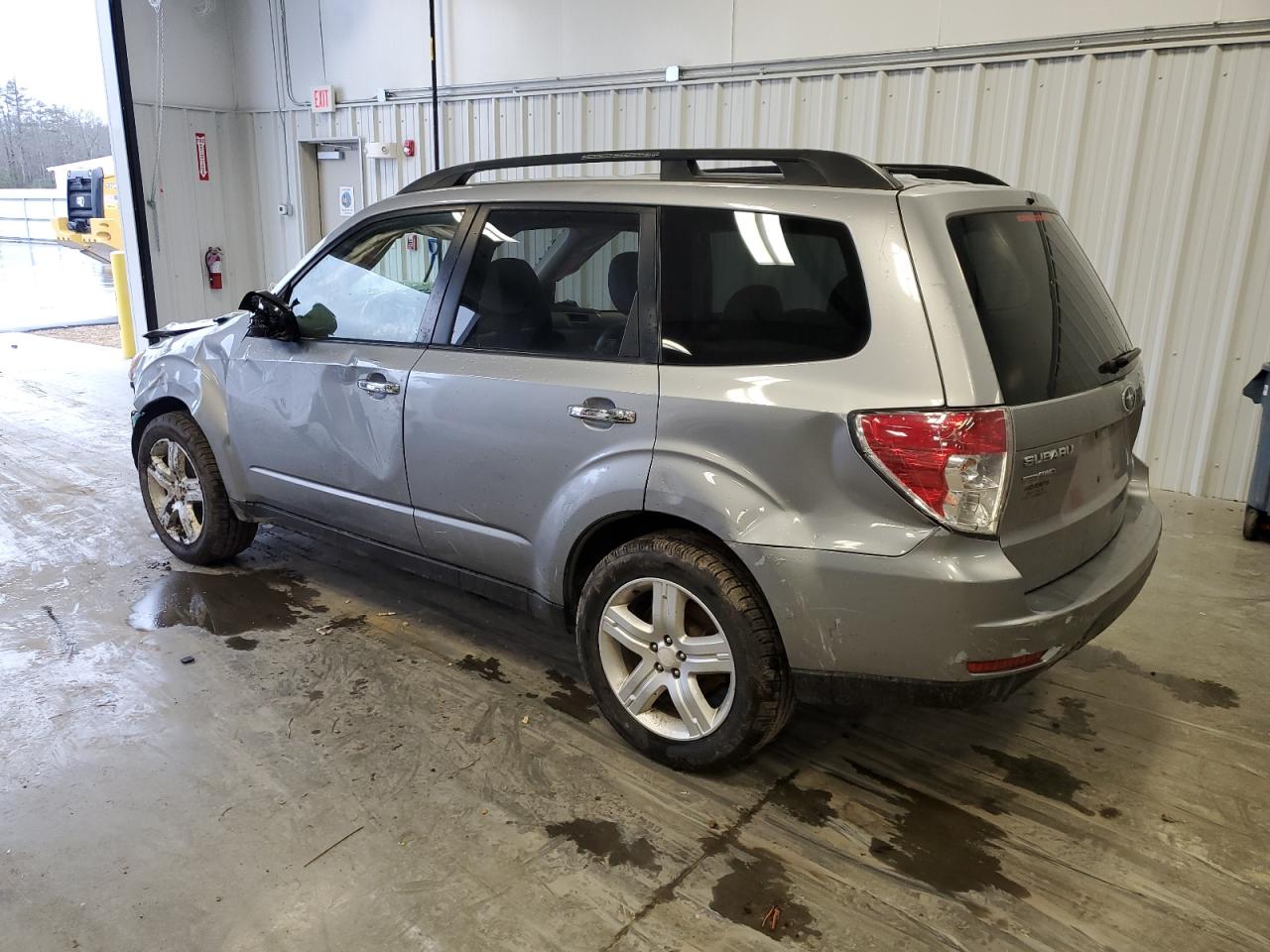 Photo 1 VIN: JF2SH6DC6AH732789 - SUBARU FORESTER 