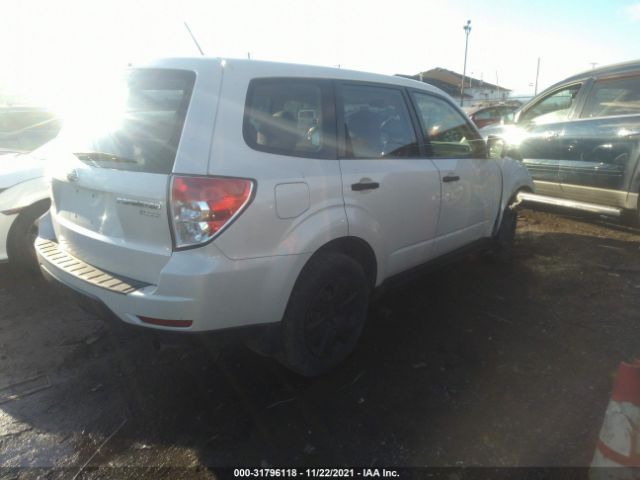 Photo 3 VIN: JF2SHAAC8CH454892 - SUBARU FORESTER 