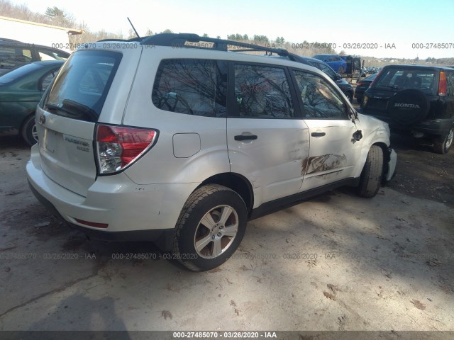 Photo 3 VIN: JF2SHABC1CH424129 - SUBARU FORESTER 