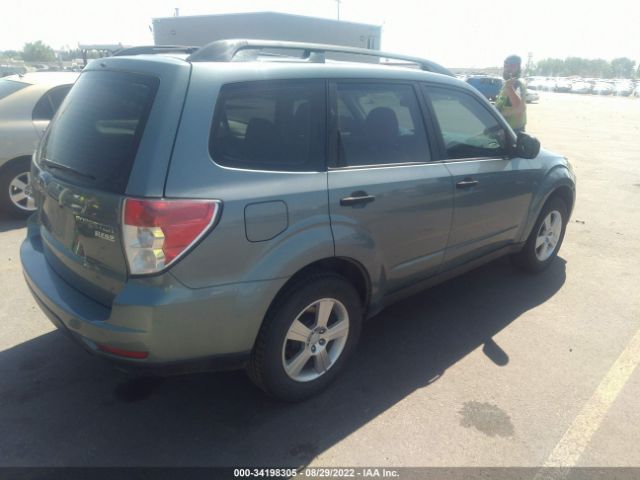 Photo 3 VIN: JF2SHABC1CH443649 - SUBARU FORESTER 