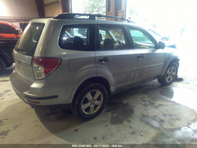 Photo 3 VIN: JF2SHABC3CH405176 - SUBARU FORESTER 