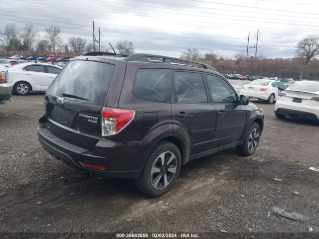 Photo 3 VIN: JF2SHABC3DH431424 - SUBARU FORESTER 