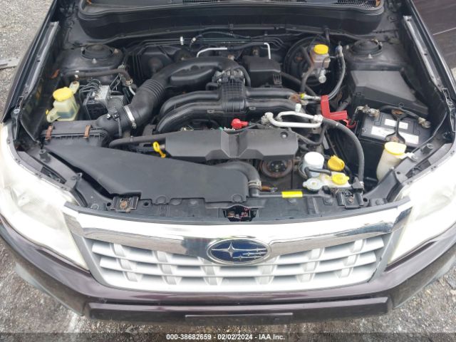 Photo 9 VIN: JF2SHABC3DH431424 - SUBARU FORESTER 