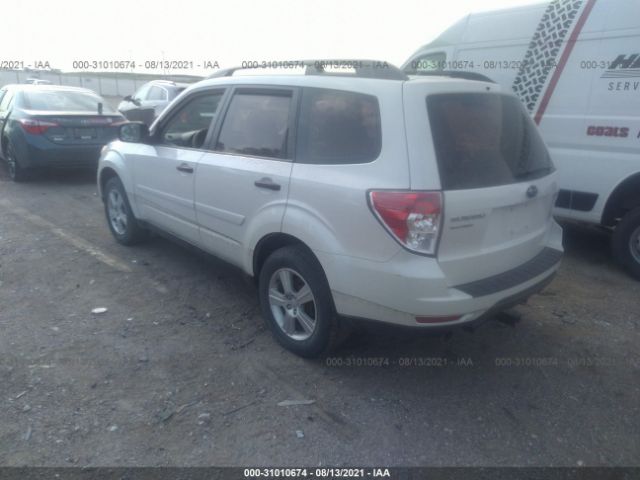 Photo 2 VIN: JF2SHABC4CH443645 - SUBARU FORESTER 