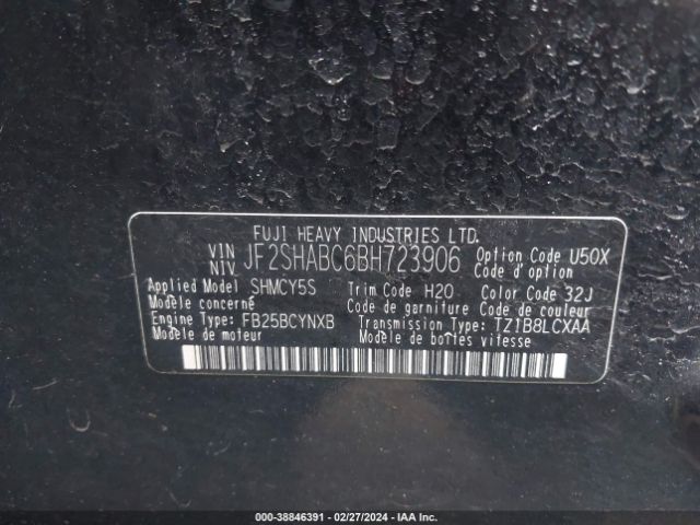 Photo 8 VIN: JF2SHABC6BH723906 - SUBARU FORESTER 