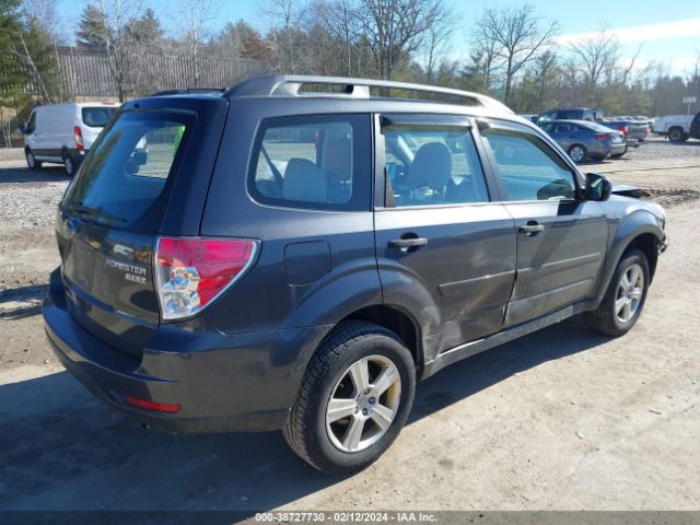 Photo 3 VIN: JF2SHABC7BH744957 - SUBARU FORESTER 