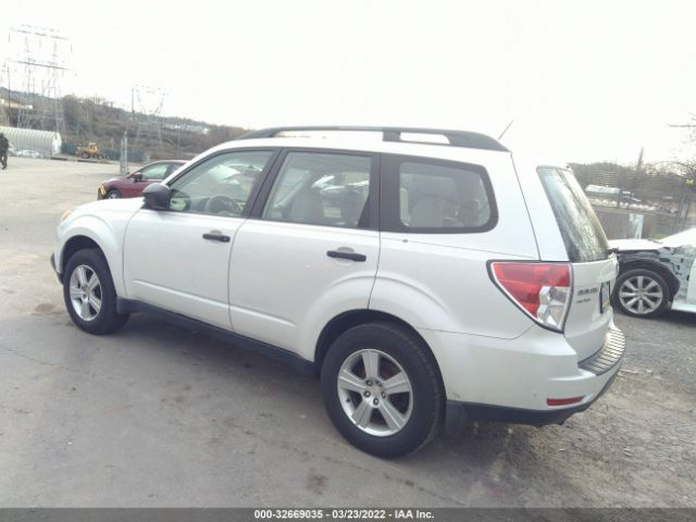 Photo 2 VIN: JF2SHABC7BH752461 - SUBARU FORESTER 