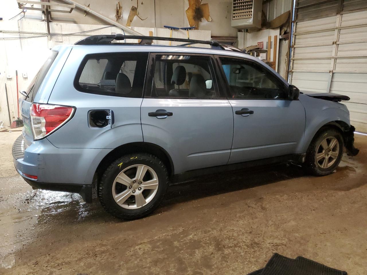 Photo 2 VIN: JF2SHABC8BH721154 - SUBARU FORESTER 