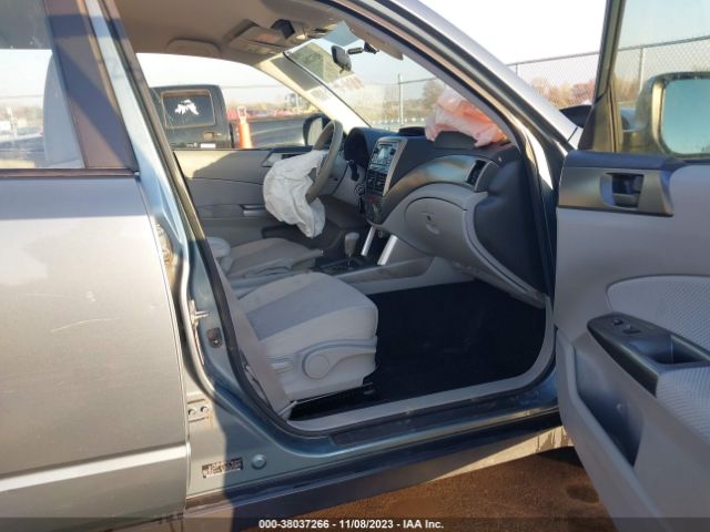 Photo 4 VIN: JF2SHABC8DH411623 - SUBARU FORESTER 