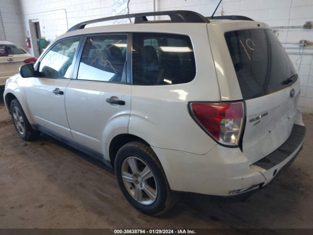 Photo 2 VIN: JF2SHABC9BH727058 - SUBARU FORESTER 