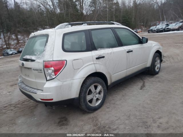 Photo 3 VIN: JF2SHABC9CH420006 - SUBARU FORESTER 