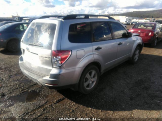 Photo 3 VIN: JF2SHABC9CH423939 - SUBARU FORESTER 