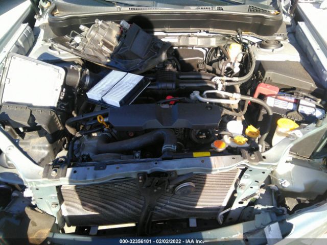 Photo 9 VIN: JF2SHACC4DH438249 - SUBARU FORESTER 