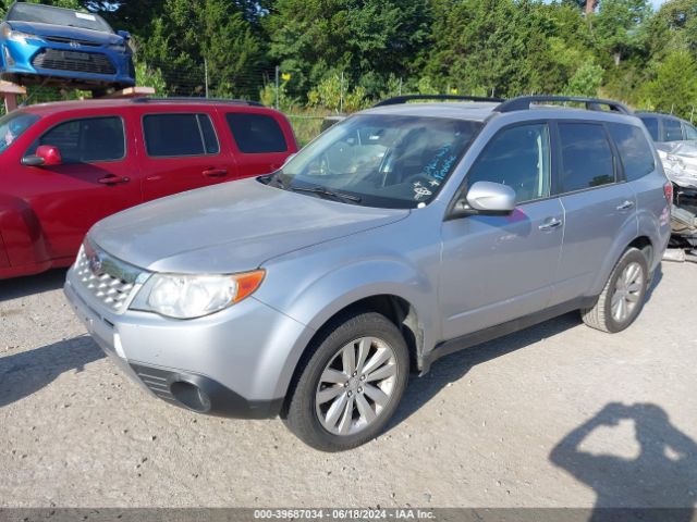 Photo 1 VIN: JF2SHACC5DH421301 - SUBARU FORESTER 