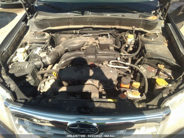 Photo 9 VIN: JF2SHACCXCH441302 - SUBARU FORESTER 