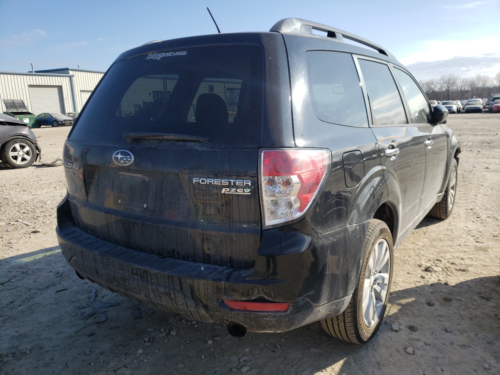 Photo 3 VIN: JF2SHADC0BH703518 - SUBARU FORESTER 2 