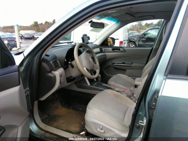 Photo 4 VIN: JF2SHADC0BH718780 - SUBARU FORESTER 