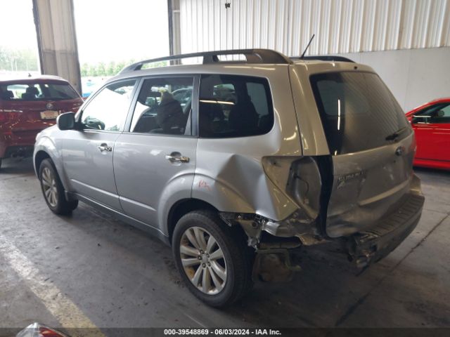 Photo 2 VIN: JF2SHADC0BH733330 - SUBARU FORESTER 