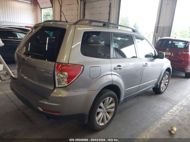 Photo 3 VIN: JF2SHADC0BH733330 - SUBARU FORESTER 