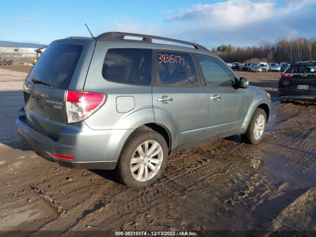 Photo 3 VIN: JF2SHADC0CG415733 - SUBARU FORESTER 