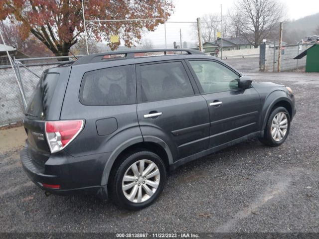 Photo 3 VIN: JF2SHADC0DH412469 - SUBARU FORESTER 