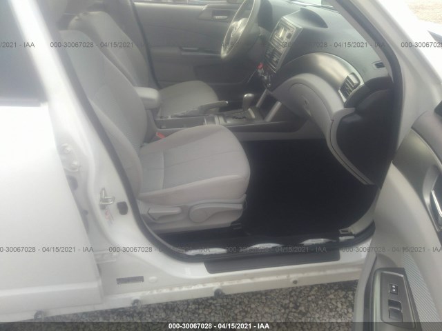 Photo 4 VIN: JF2SHADC0DH426095 - SUBARU FORESTER 