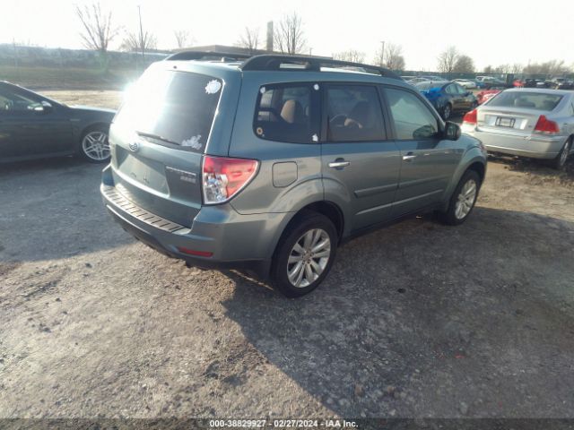 Photo 3 VIN: JF2SHADC1BH742778 - SUBARU FORESTER 