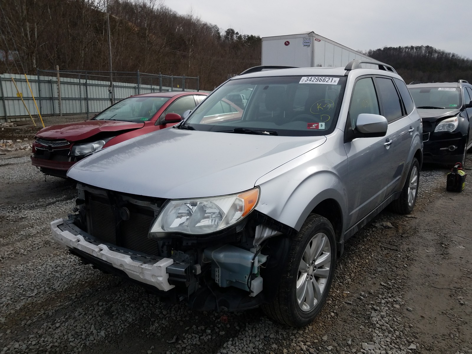 Photo 1 VIN: JF2SHADC1CH411037 - SUBARU FORESTER 