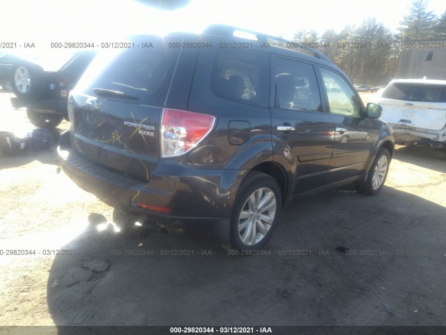 Photo 3 VIN: JF2SHADC1CH421597 - SUBARU FORESTER 