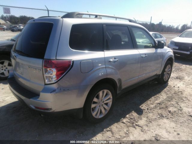 Photo 3 VIN: JF2SHADC1CH424466 - SUBARU FORESTER 