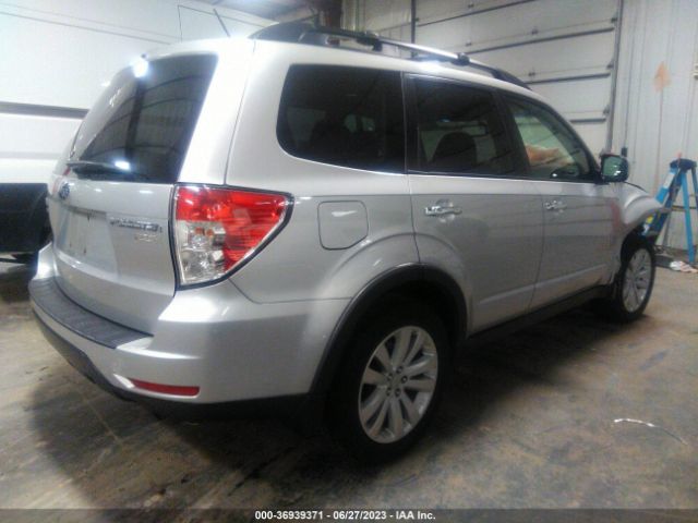 Photo 3 VIN: JF2SHADC2BG721864 - SUBARU FORESTER 