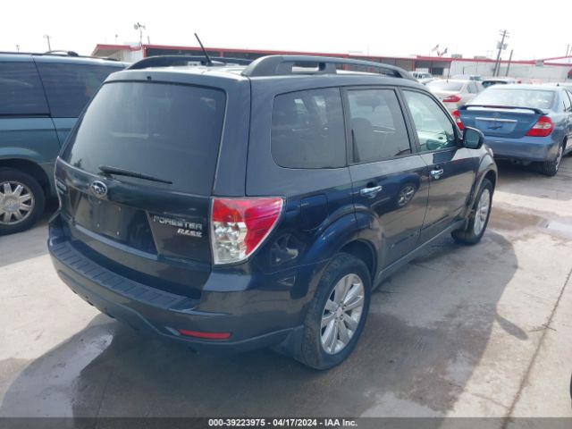 Photo 3 VIN: JF2SHADC2BH705903 - SUBARU FORESTER 