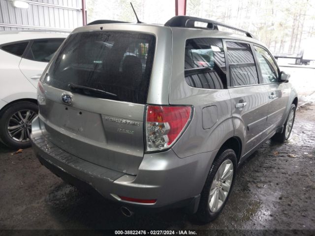 Photo 3 VIN: JF2SHADC2BH770427 - SUBARU FORESTER 